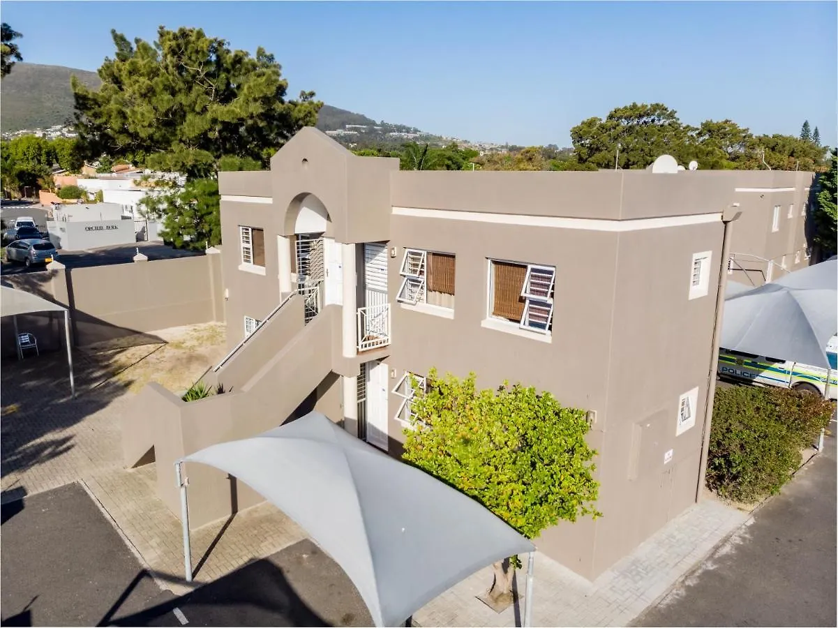 Jr Accommodation Parow Apartment